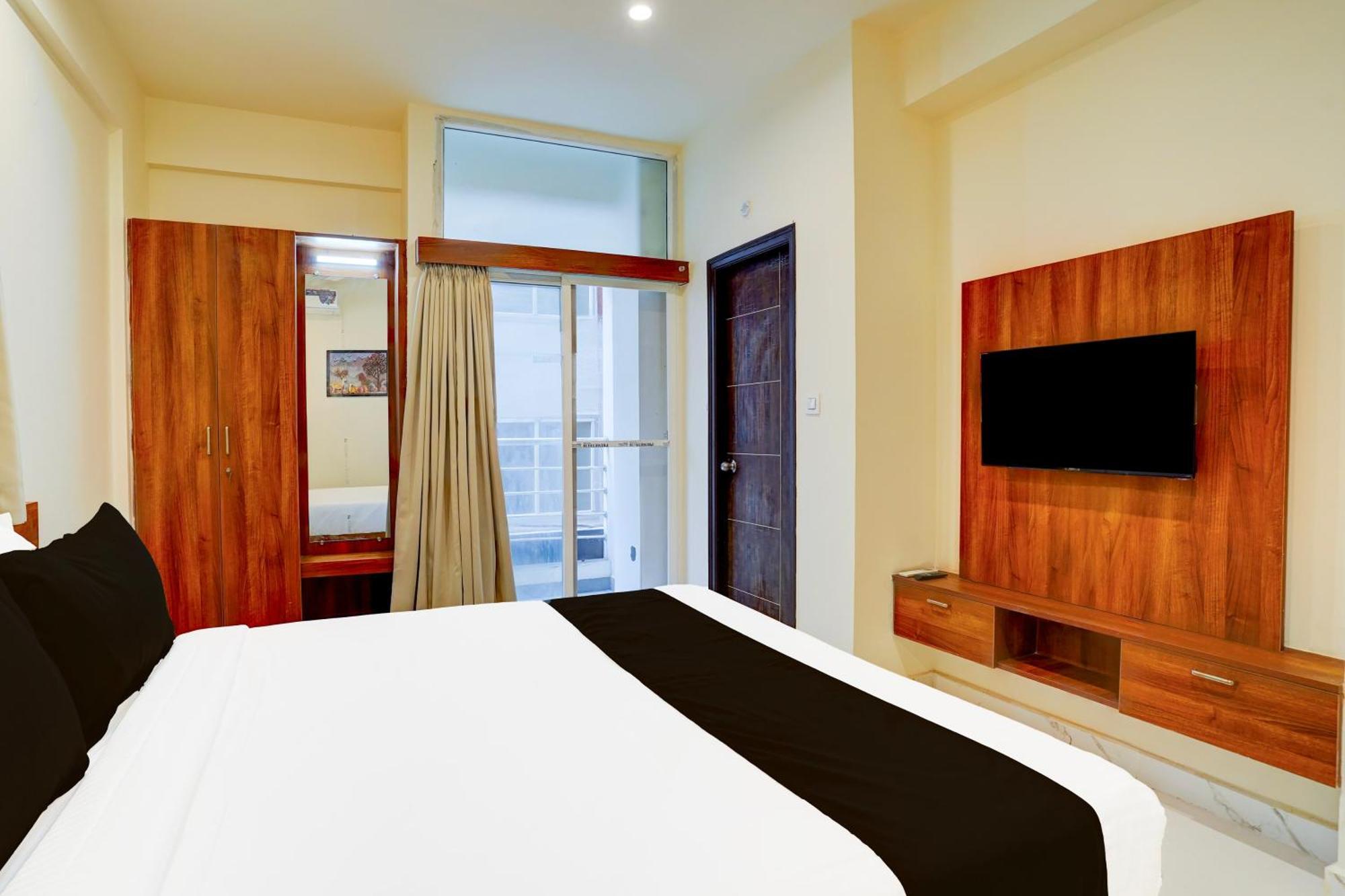 Super Townhouse Marathahalli Near Klm Fashion Mall Bangalore Exterior photo