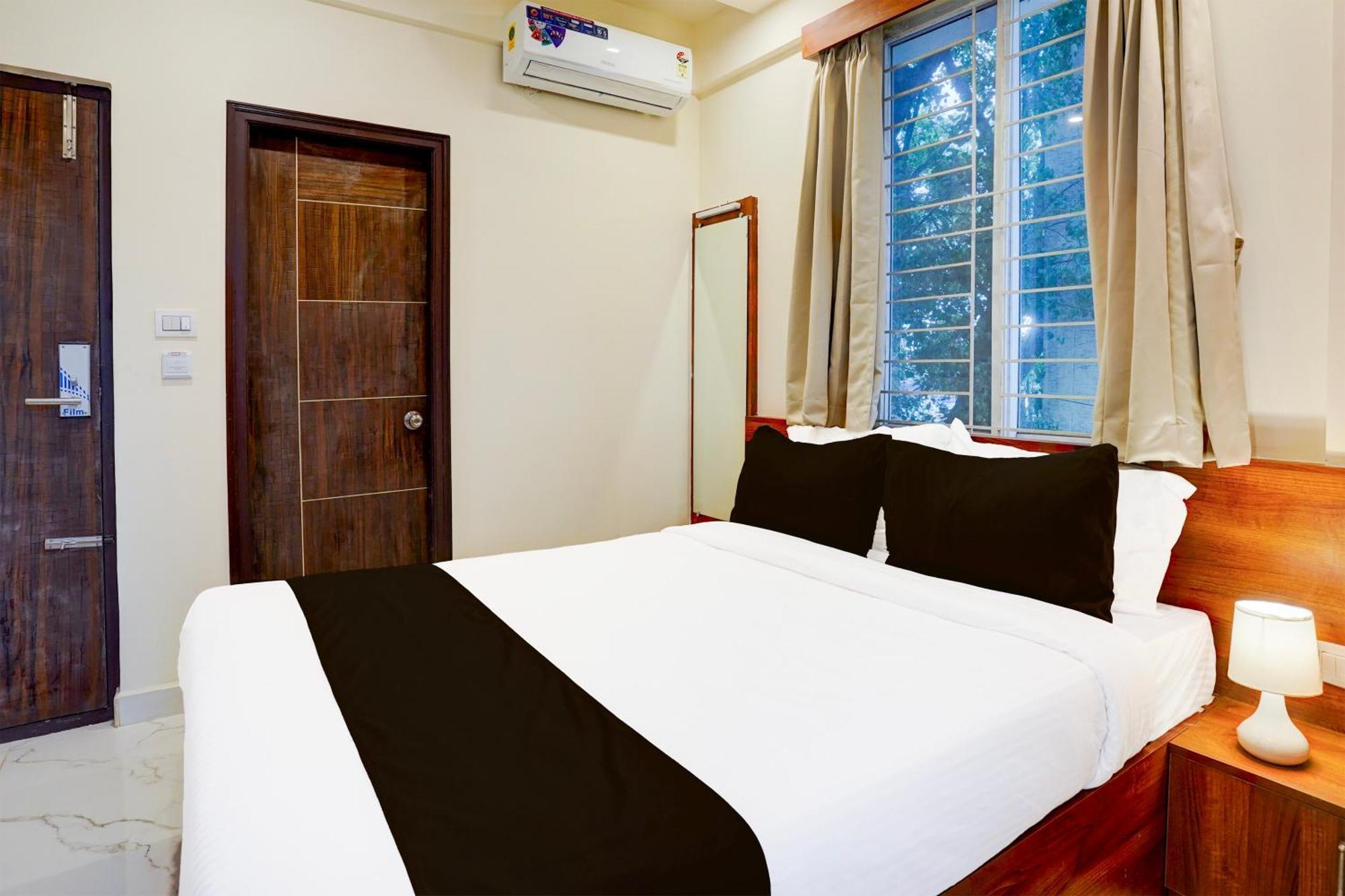 Super Townhouse Marathahalli Near Klm Fashion Mall Bangalore Exterior photo