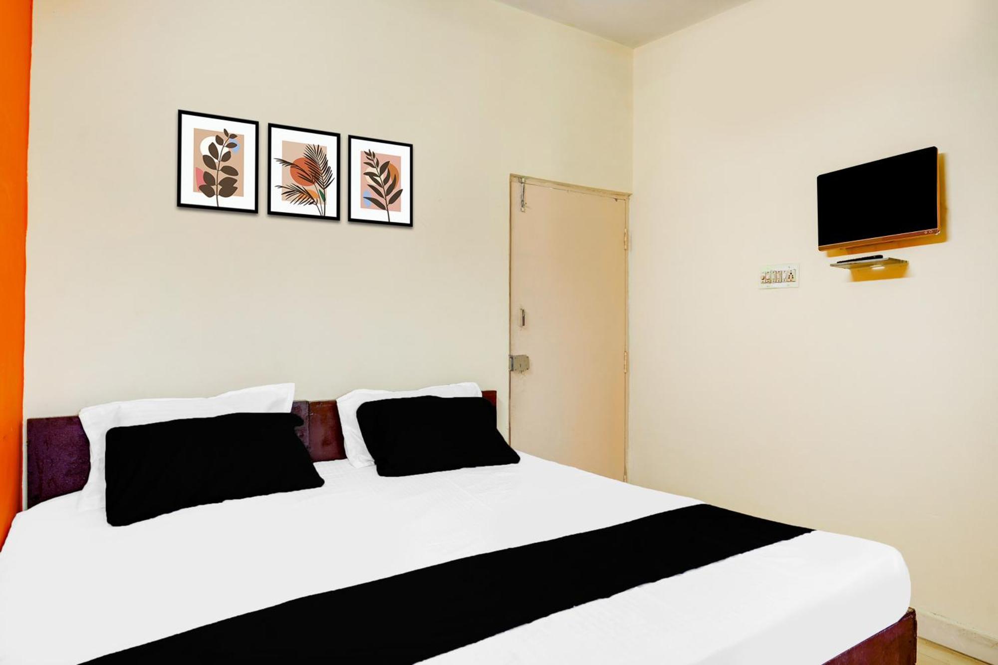 Super Townhouse Marathahalli Near Klm Fashion Mall Bangalore Exterior photo